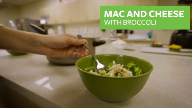 Mac And Cheese with Broccoli
